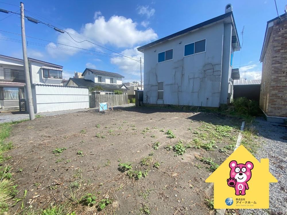 Vacant Land in Yuhama-cho, Convenient Location - Photo 1
