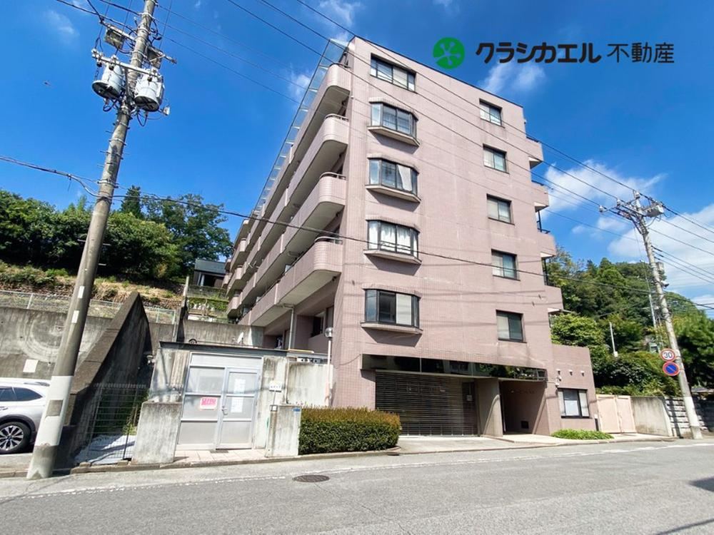 3LDK Apartment with Nature Nearby in Utsunomiya - Photo 1