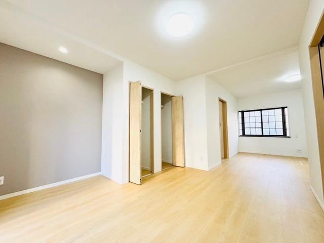 Renovated 3LDK Near Dokkyo University Mae Station - Photo 1