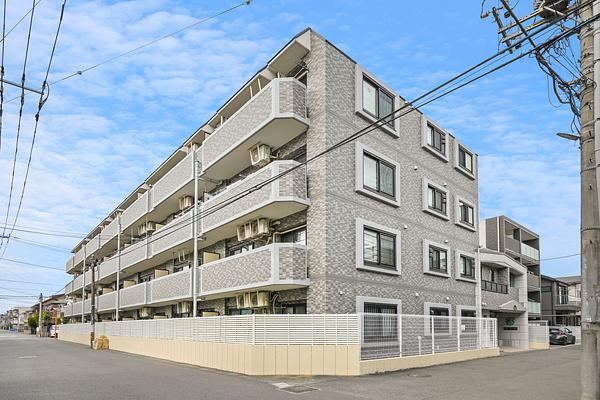 Convenient 3LDK Apartment Near Chuo-Rinkan Station - Photo 1