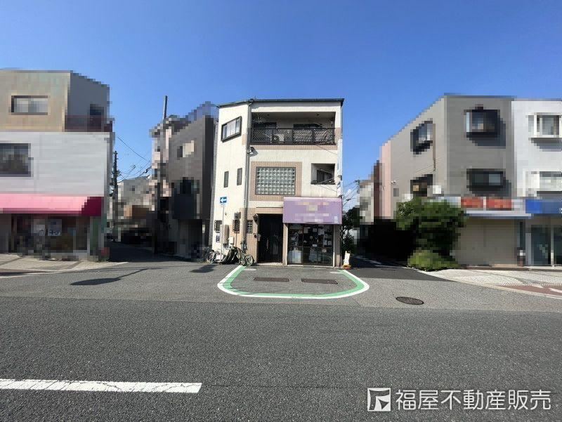 4LDK Detached House Near Hirano Station in Osaka - Photo 1