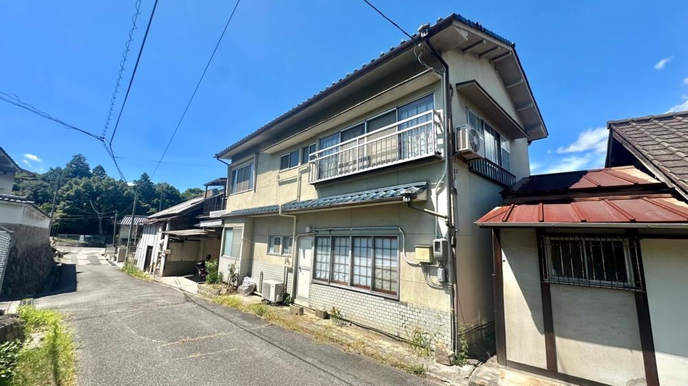 6DK house in Onomichi, Hiroshima - Photo 1