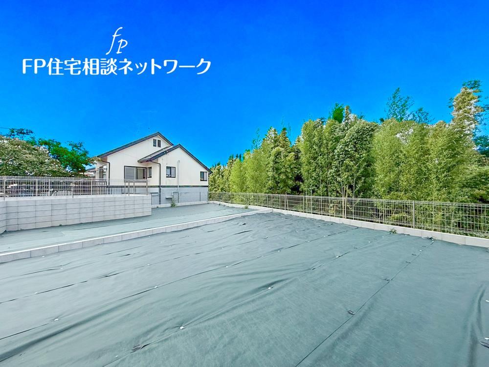Land with Building Plans in Serigaya 1 - Photo 1