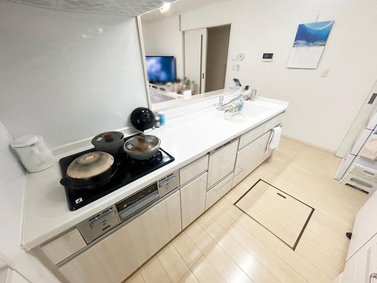 Spacious 4LDK Home in Miyazawacho, Akishima - Photo 1