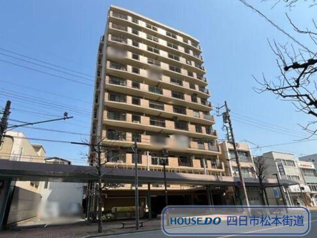2LDK apartment in Yokkaichi, Mie - Photo 1