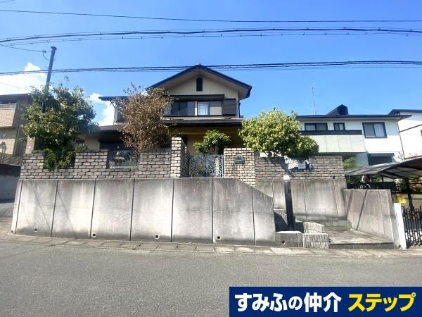 Spacious 4LDK House in Asahigaoka - Photo 1