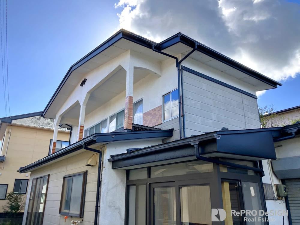 Spacious 6DK House Near Kamiiijima Station - Photo 1
