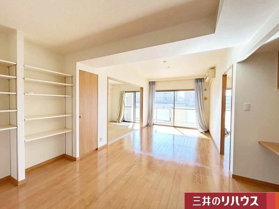 Comfortable 4LDK Apartment in Musashino - Photo 1