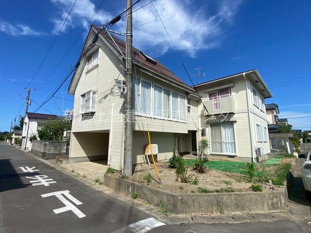 Corner Land Lot in Terajichi, Niigata - Photo 1