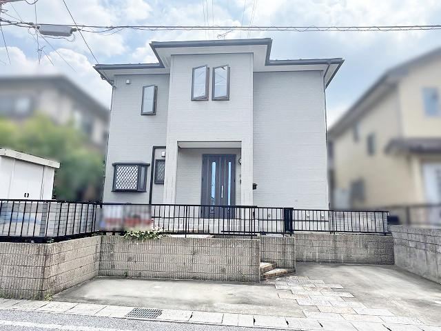 Comfortable 4LDK House in Higashi-Hikone - Photo 1