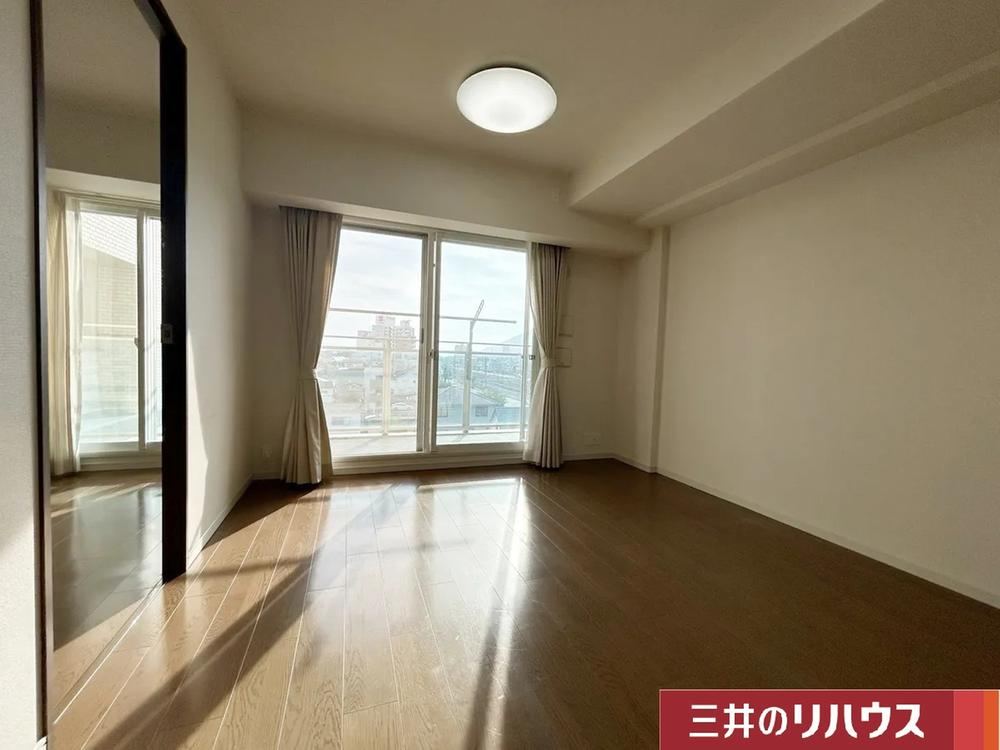 3LDK apartment in Suma Ward, Kobe, Hyogo - Photo 1
