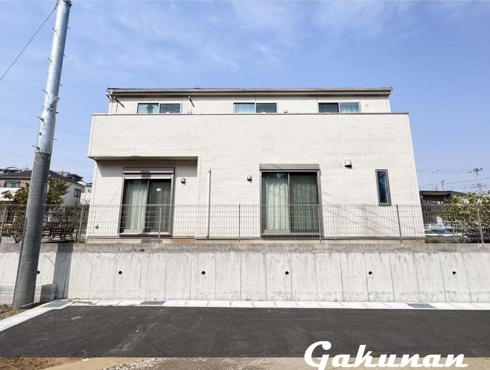 Renovated 4LDK House with Great Sunlight in Kashiwa - Photo 1