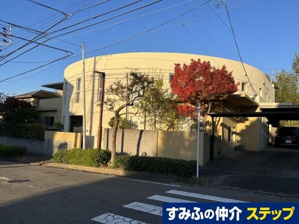 Versatile 4LDK+2S Detached House in Aoba 5 - Photo 1