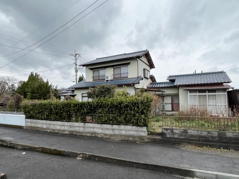 490 m² land in Oita, Oita - Photo 1