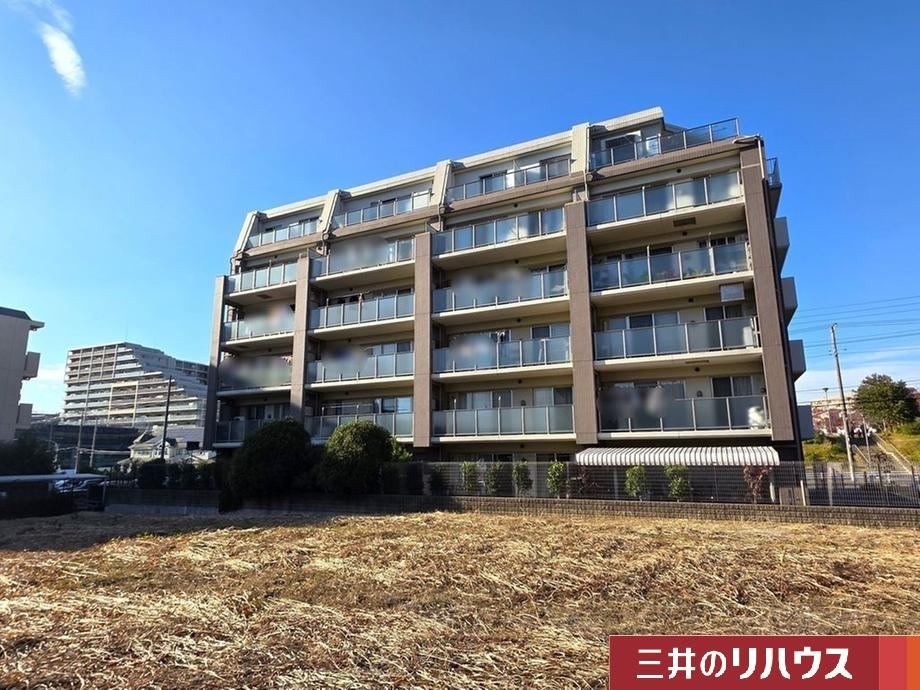 Stylish 3LDK Apartment in Higashi-Matsudo - Photo 1
