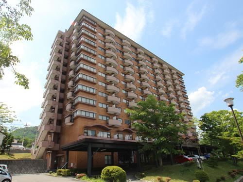 2LDK apartment in Kusatsu, Agatsuma District, Gunma - Photo 1
