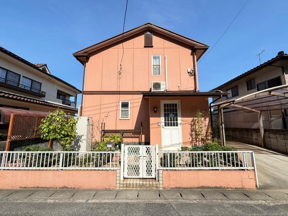 Bright 5LDK Detached House in Kushida - Photo 1