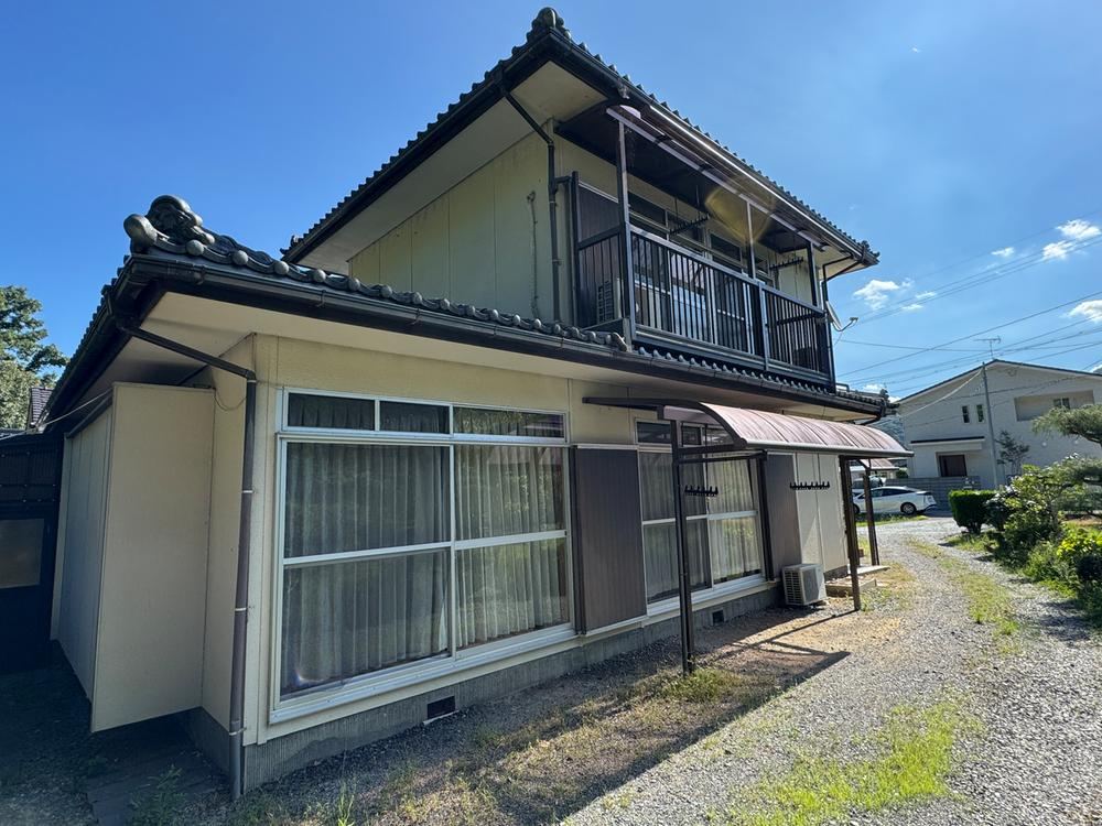 Spacious 5LDK House in Onaka Mountain - Photo 1