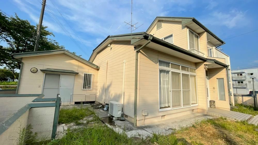 Renovated Home on a Corner Lot in Iwaki - Photo 1