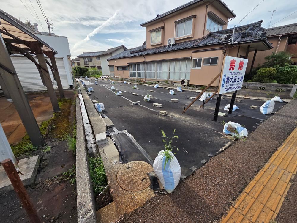 Prime Land Near Kameda Station - Photo 1