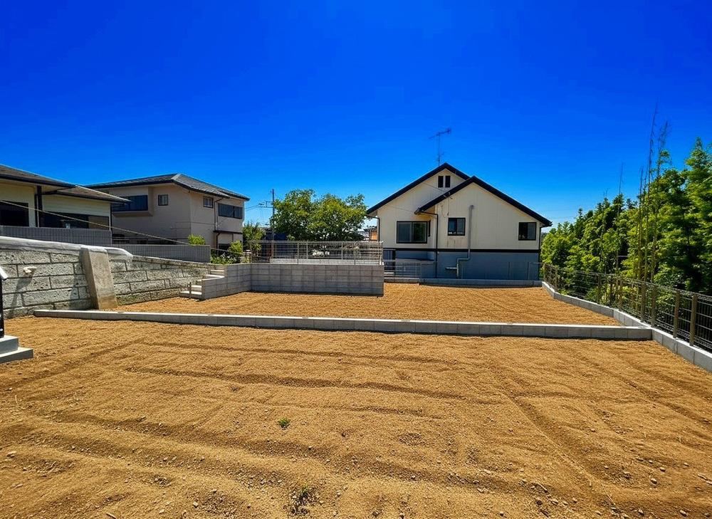 Ideal Living Space in Serigaya 1 - Photo 1