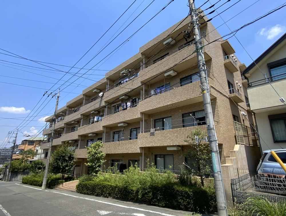 Charming 3LDK Apartment in Tsurumaki - Photo 1