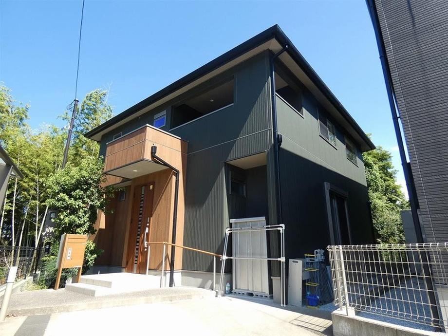 Modern 4LDK House in Eienmaru with Great Features - Photo 1