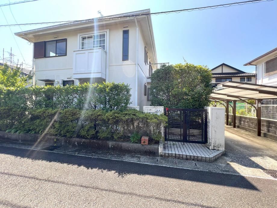 Two-Story 3LDK House in High Location - Photo 1