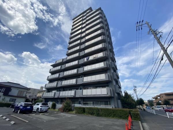 3LDK apartment in Iwakura, Aichi - Photo 1