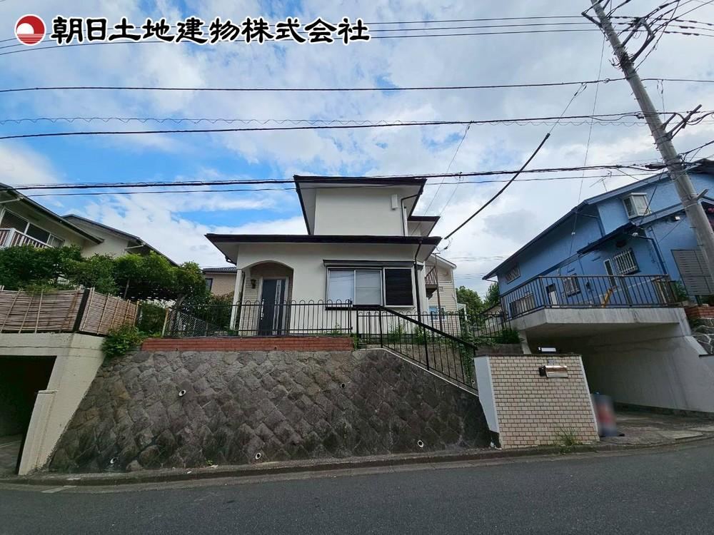 Renovated 4LDK House with Spacious Garden in Hachioji - Photo 1