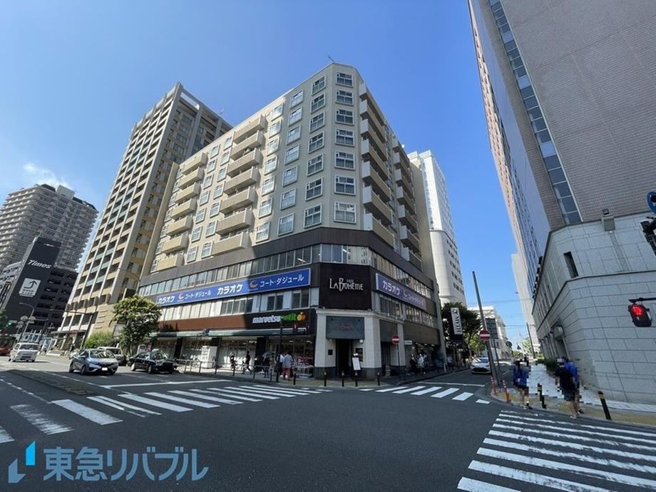 Convenient 2DK Apartment in Yamashita-cho - Photo 1