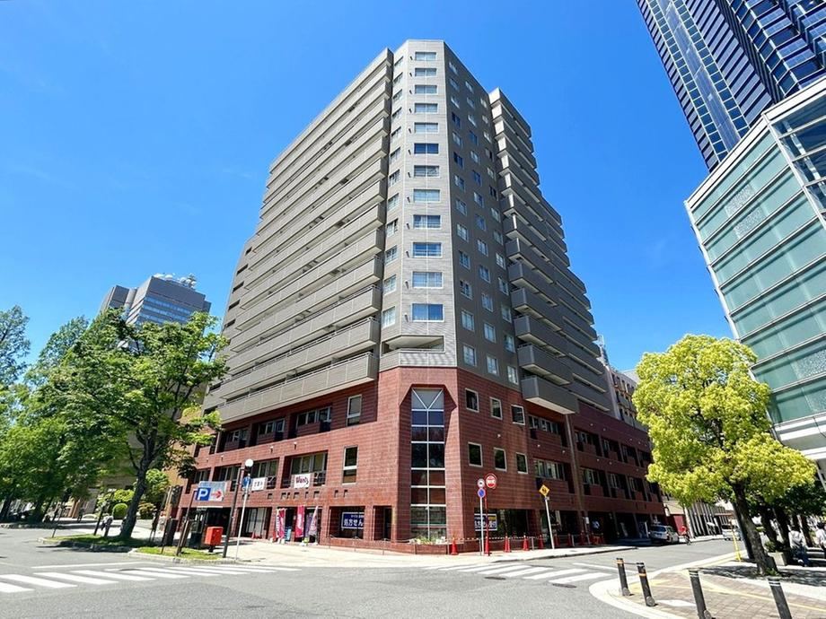 3LDK apartment in Naka Ward, Hiroshima - Photo 1