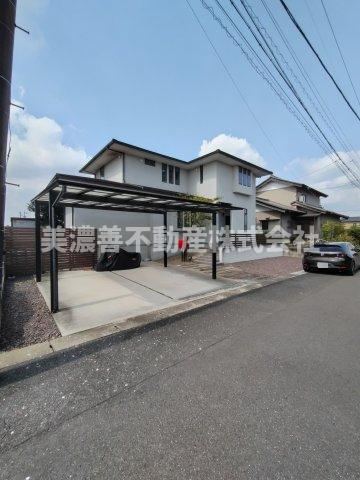 4LDK house in Gifu, Gifu - Photo 1