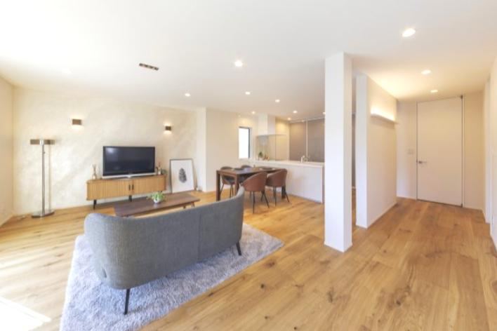 Fully Furnished Renovated Home in Fuji City - Photo 1