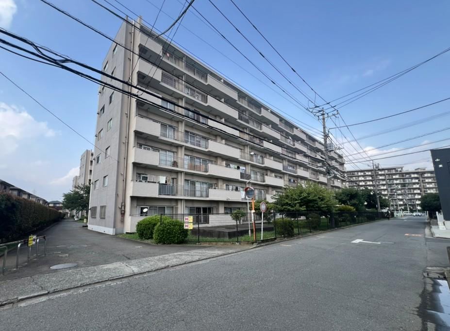 Affordable 3LDK Apartment in Koyo-cho, Tokorozawa - Photo 1