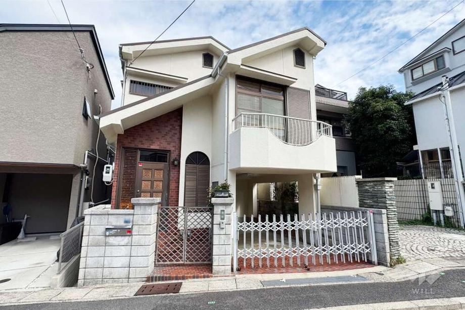 Retro 5SLDK Detached House in Rokko - Photo 1