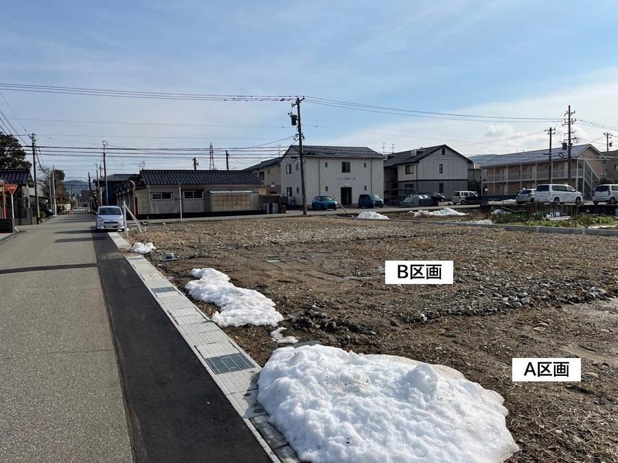 164 m² land in Nonoichi, Ishikawa - Photo 1
