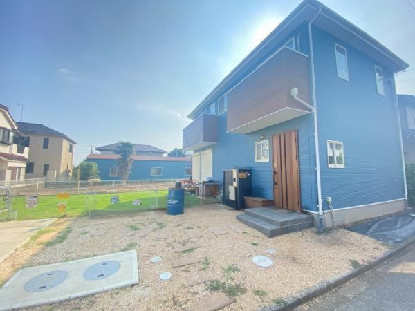 Charming 4LDK House with Garden and Parking - Photo 1