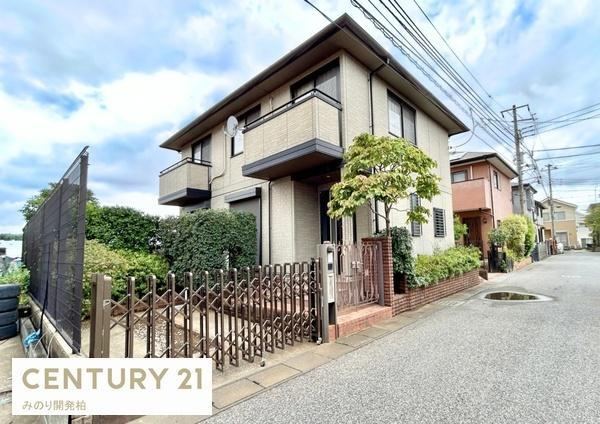 Custom-Built Home by Daiwa House - Photo 1