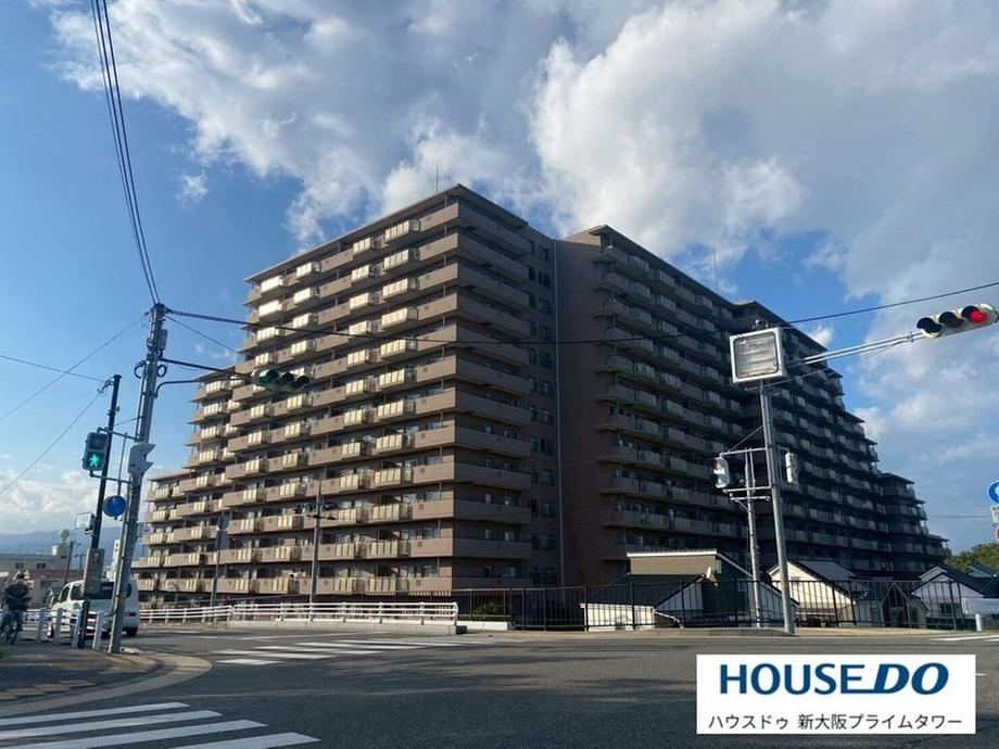 3LDK apartment in Nishinomiya, Hyogo - Photo 1