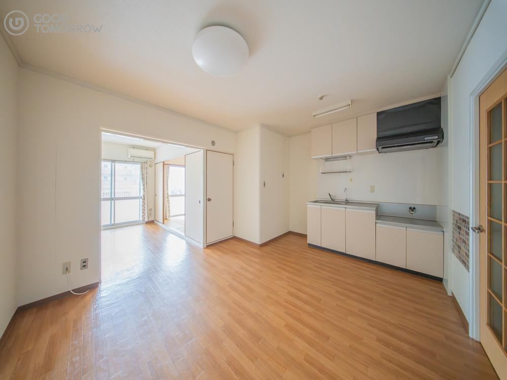 2LDK apartment in Nishi Ward, Hiroshima - Photo 1