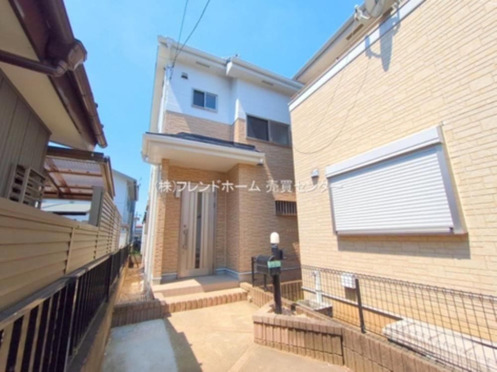 Convenient 3LDK Home Near Kuki Station - Photo 1
