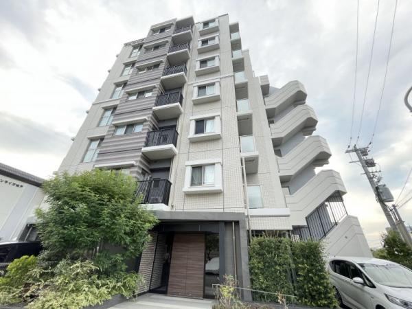 3LDK apartment in Hakata Ward, Fukuoka - Photo 1