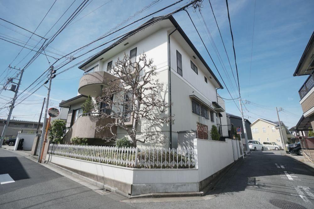 Spacious 5LDK Detached House in Mitaka - Photo 1