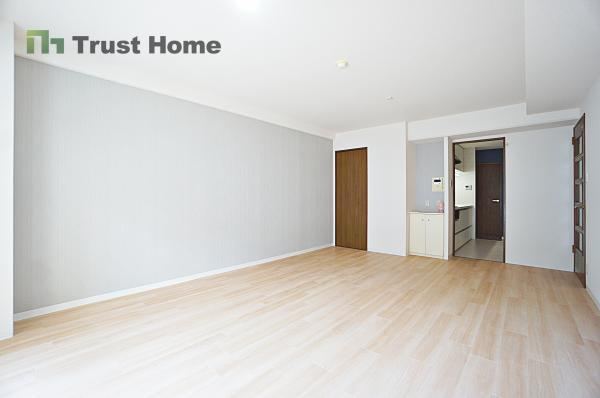 3LDK apartment in Tarumi Ward, Kobe, Hyogo - Photo 1