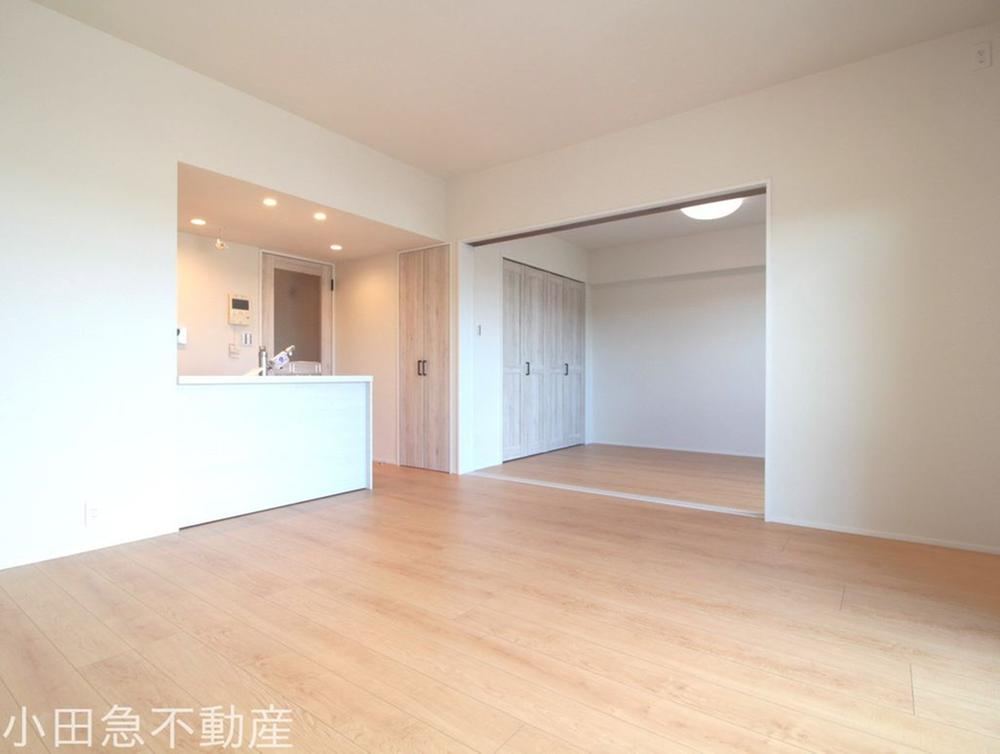 Renovated 3LDK Apartment in Iritani Nishi - Photo 1