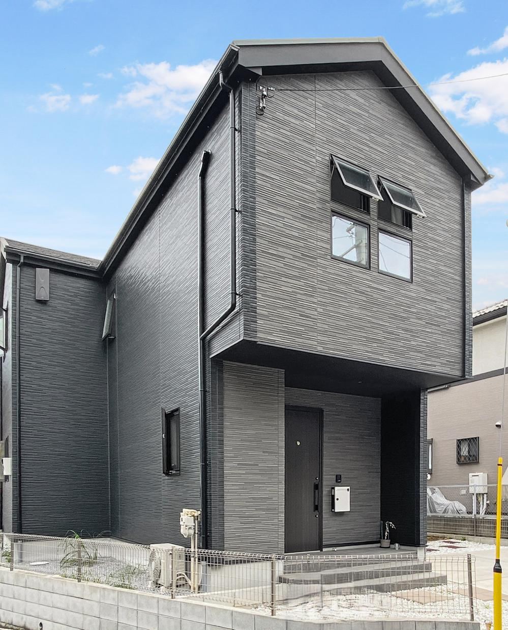 Newly Built 4LDK House with Modern Amenities in Chiba - Photo 1