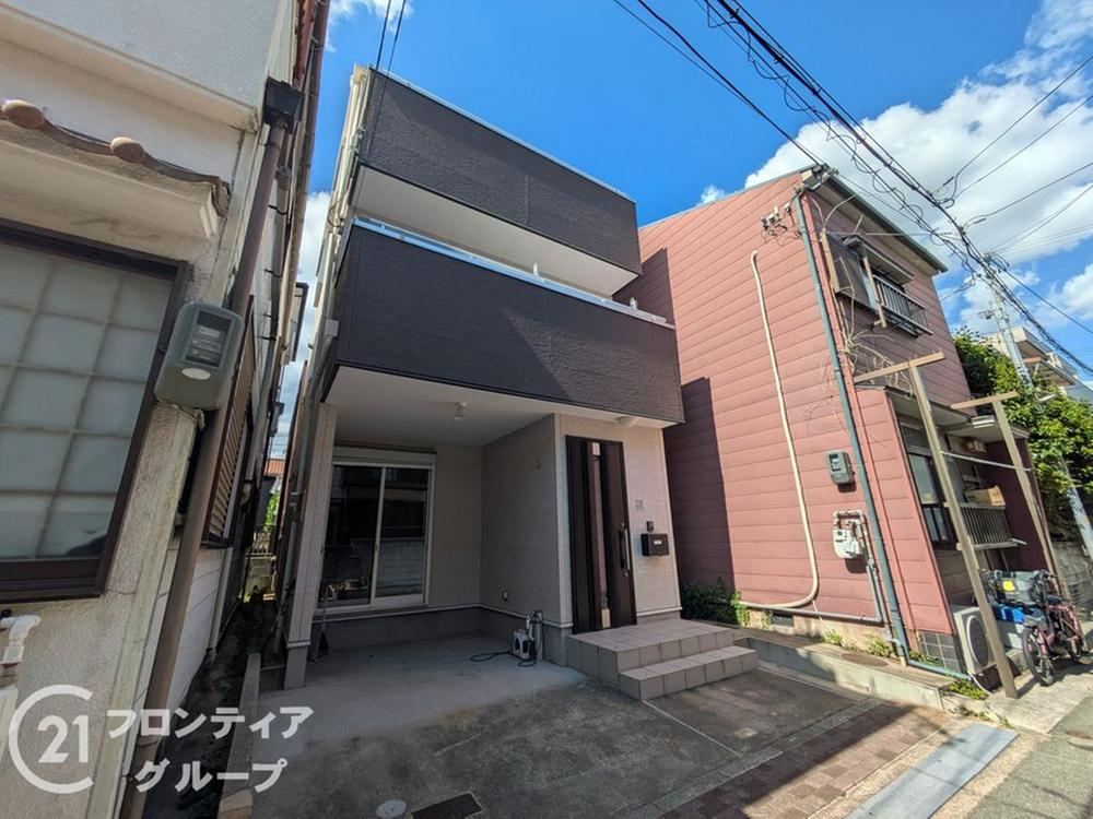 3LDK House with 3-Way Access in Nagata - Photo 1