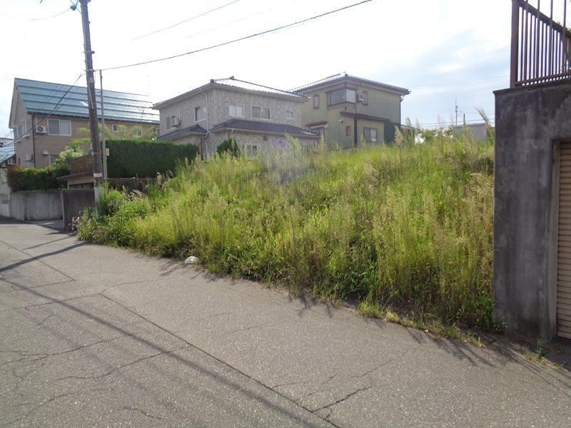 Land in Minami-Handa, Near Ibara Station - Photo 1