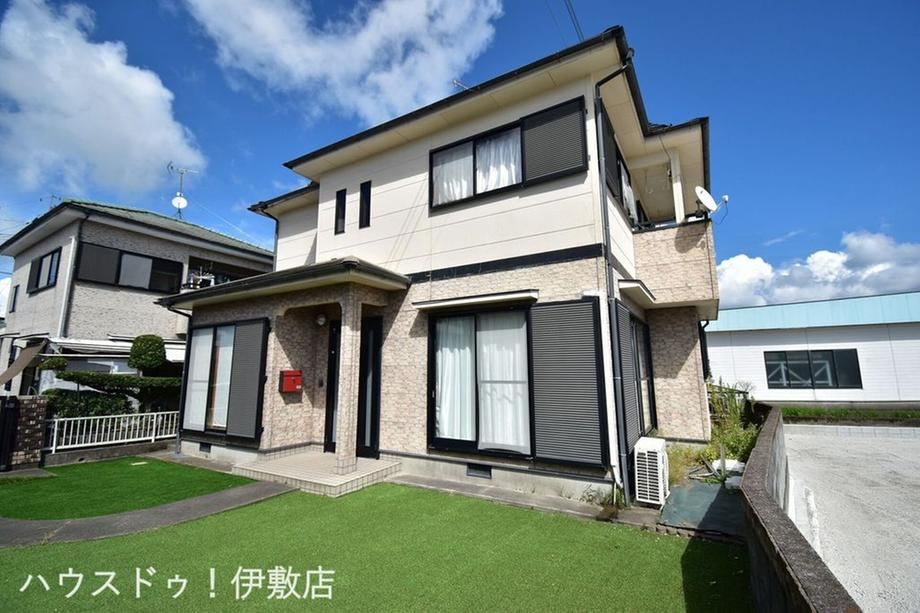 Modern 4LDK Detached House in Ishitani - Photo 1